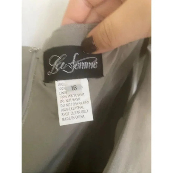 La Femme Style 25206 Pewter Gown Size 16 - Picture 7 of 8